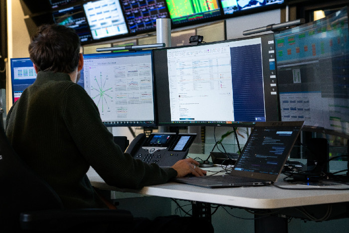 100% Continuity - INTER Control Rooms